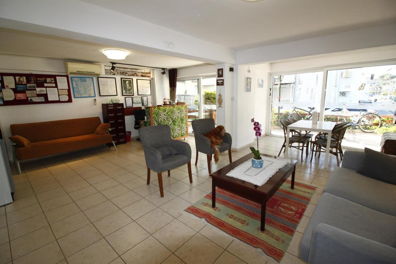 Bonapart Hotel Кешме Экстерьер фото