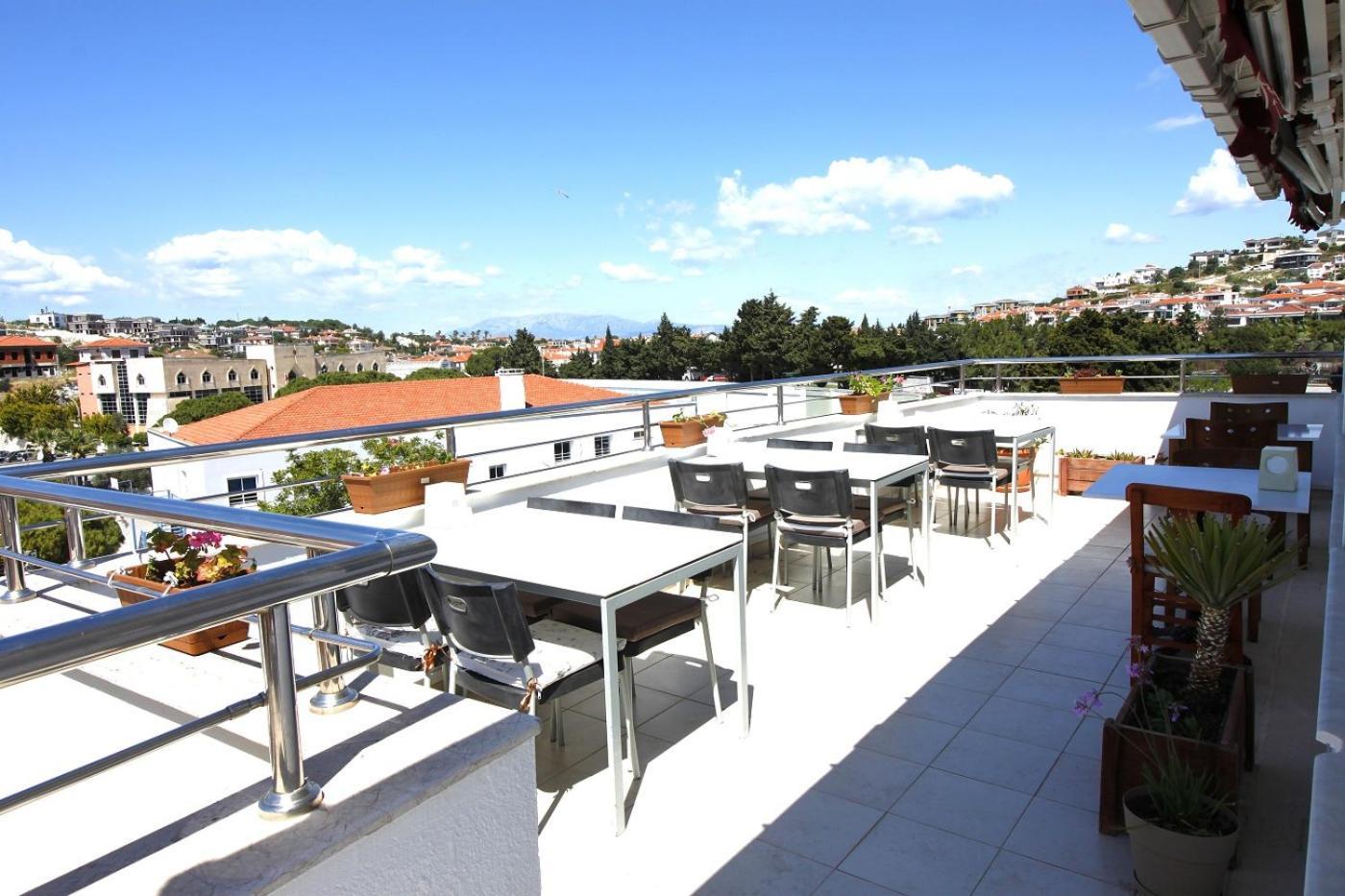Bonapart Hotel Кешме Экстерьер фото