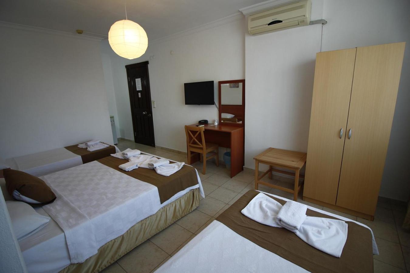 Bonapart Hotel Кешме Экстерьер фото